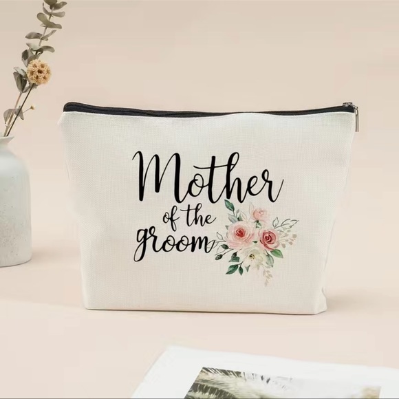 Mother of the Groom Canvas Makeup Bag - Picture 3 of 4